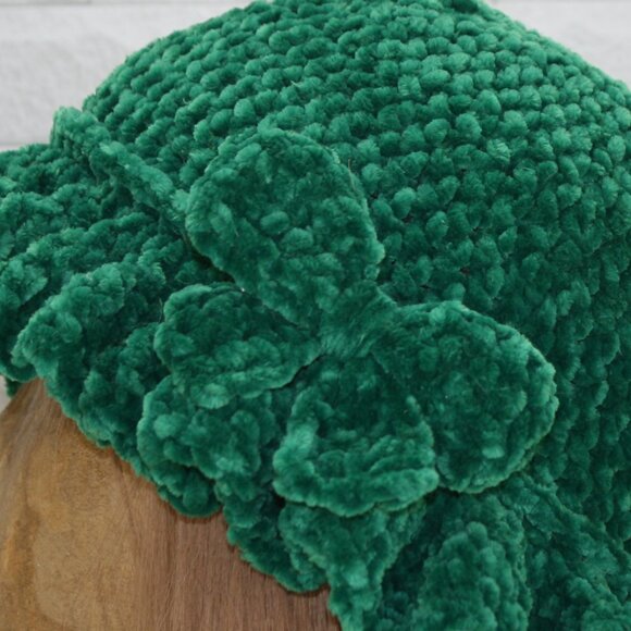 HAND CRAFTED Hat Crochet Bucket Chenille Winter Full Ruffle Green Wide Brim - Picture 3 of 13
